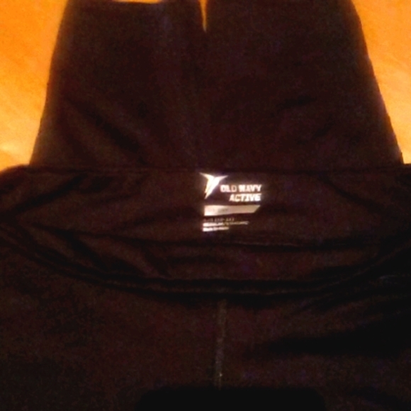 Old Navy Active Go-Dry pants - Picture 1 of 1